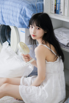 比基尼夏日泳装